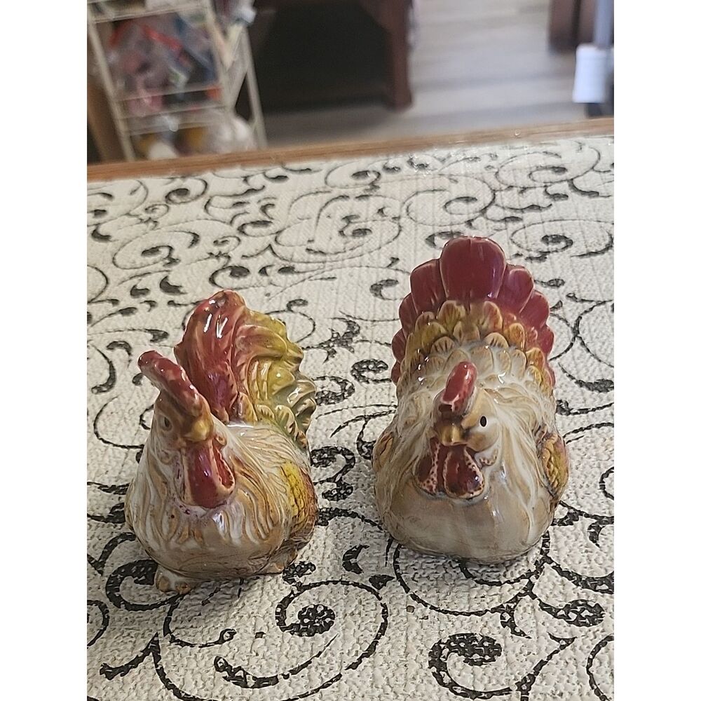 Ceramic Rooster Salt & Pepper Shakers